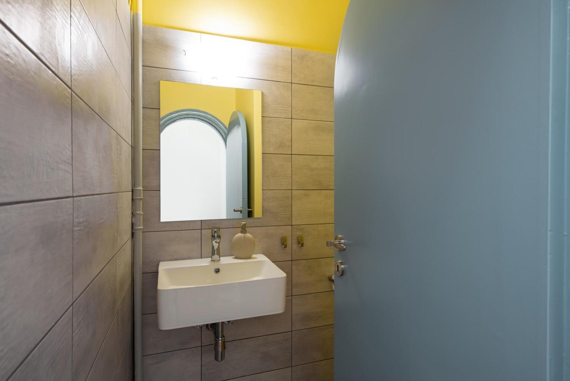 Philos At Nikis - Two Bedroom In Plaka Athen Exterior foto